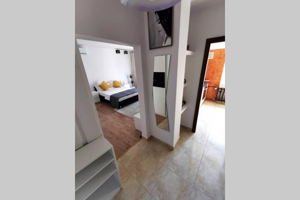 Bertigart Studio Apartment Boekarest Buitenkant foto