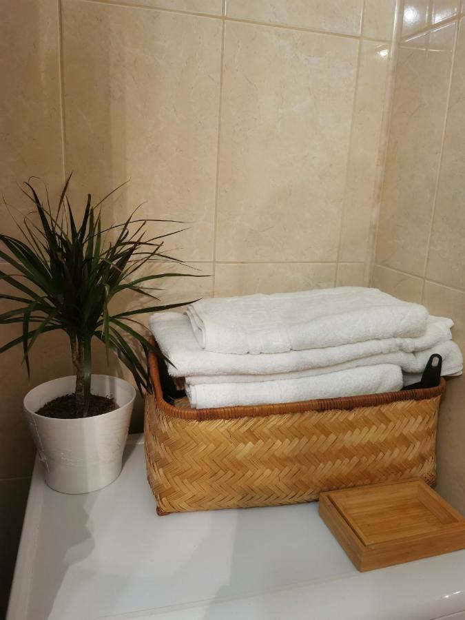 Bertigart Studio Apartment Boekarest Buitenkant foto